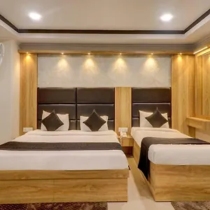 Отель Dakha International - Karol Bagh, New